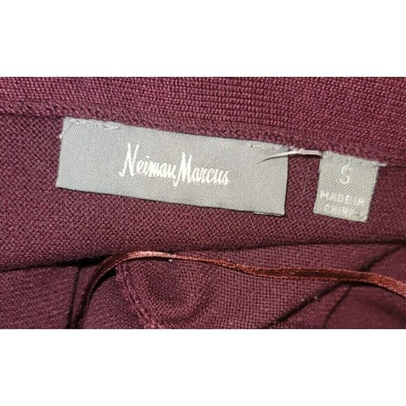 NWOT - Neiman Marcus "Tailed" or Hi/Lo Sweater - Size S - Picture 9 of 11